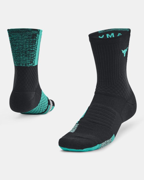 Unisex Project Rock ArmourDry™ Playmaker Mid-Crew Socks in Black image number 0